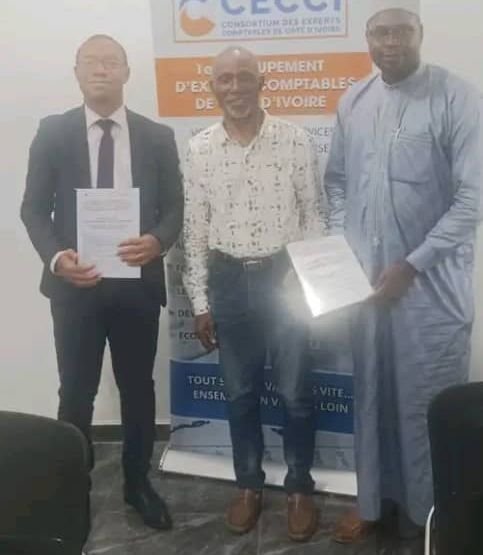 Photo of the event: Convention CADECOM - CECCI